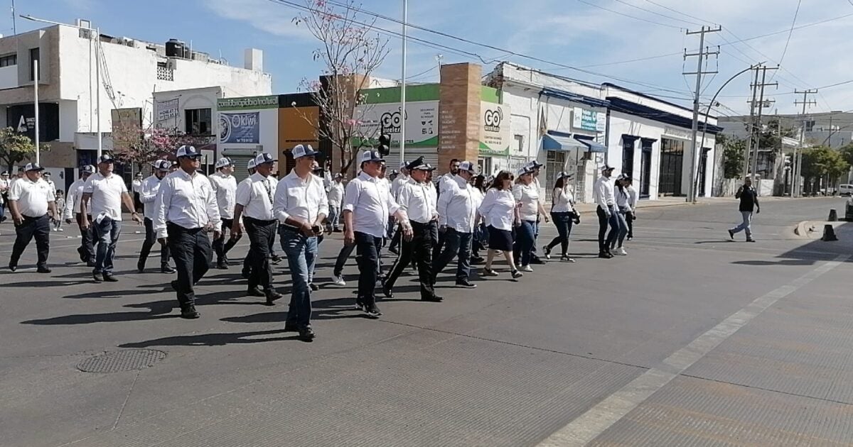 ¡Desfilan por un Sinaloa con más cultura vial! Inicia la 39 semana nacional de educación y seguridad
