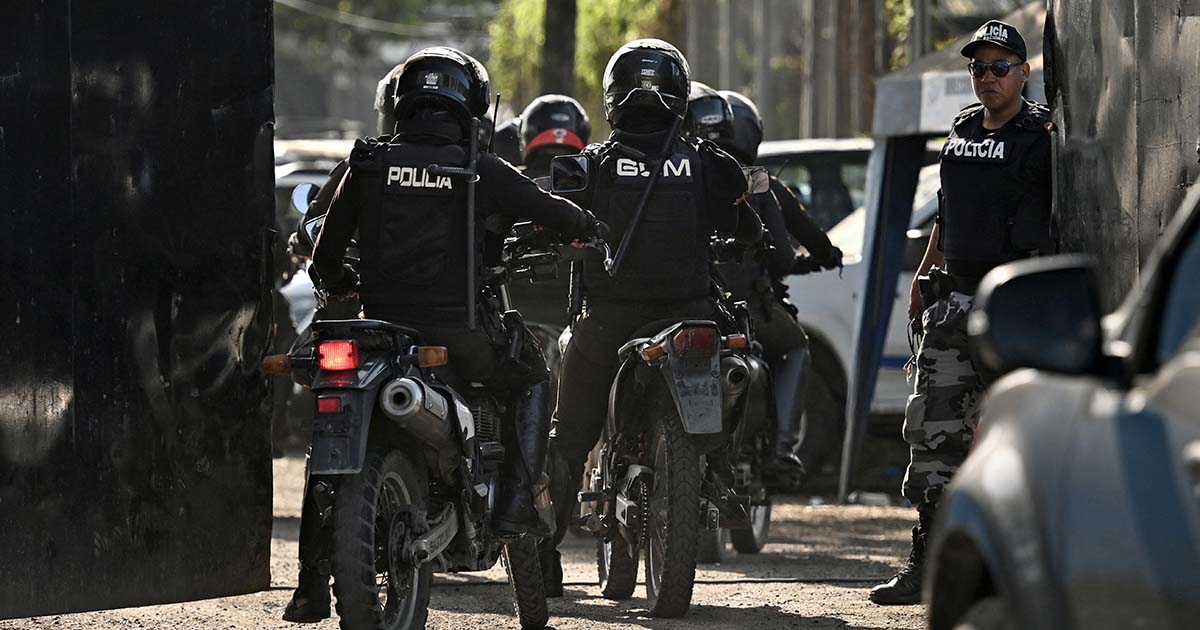 Masacre carcelaria en Ecuador deja 31 reclusos muertos y el terror aumenta en las calles