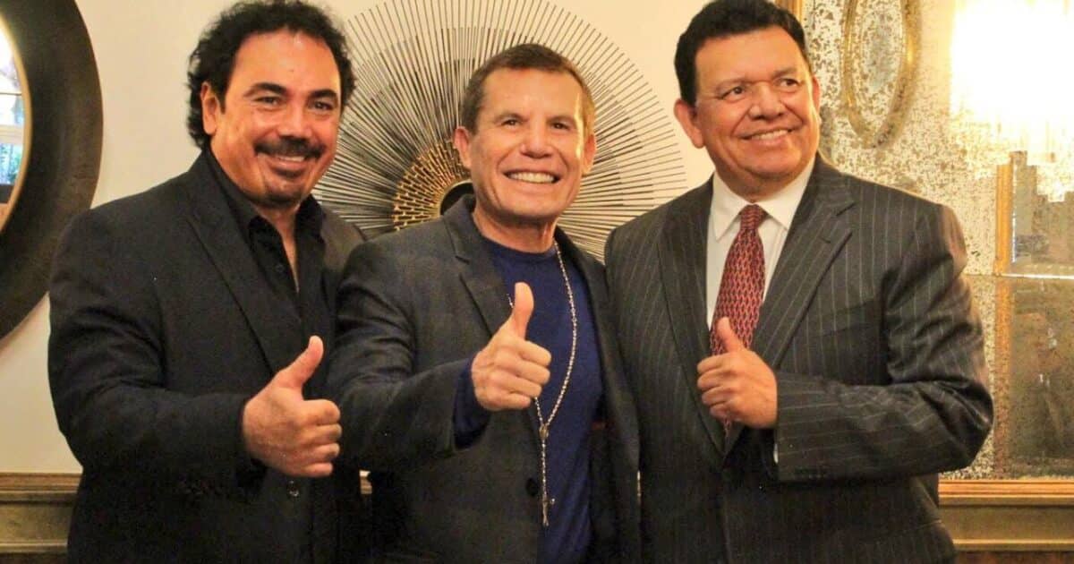 ¿Los más grandes de México? Comparten foto de Hugo Sánchez, JC Chávez y Fernando Valenzuela juntos