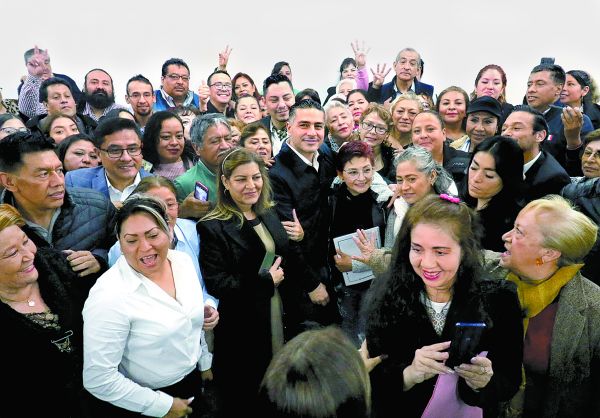 ‘Sacrificados’ de Morena aceptan ir por senaduría