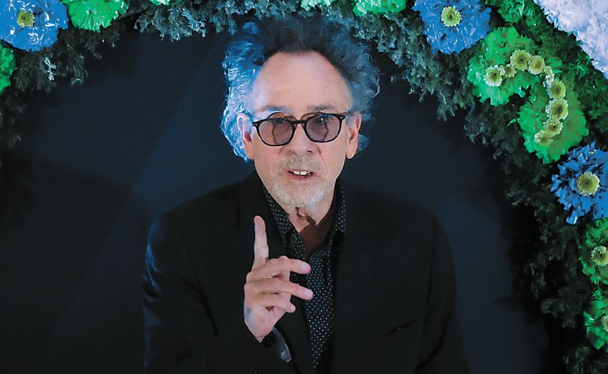 Tim Burton reúne en México a su “familia extraña”