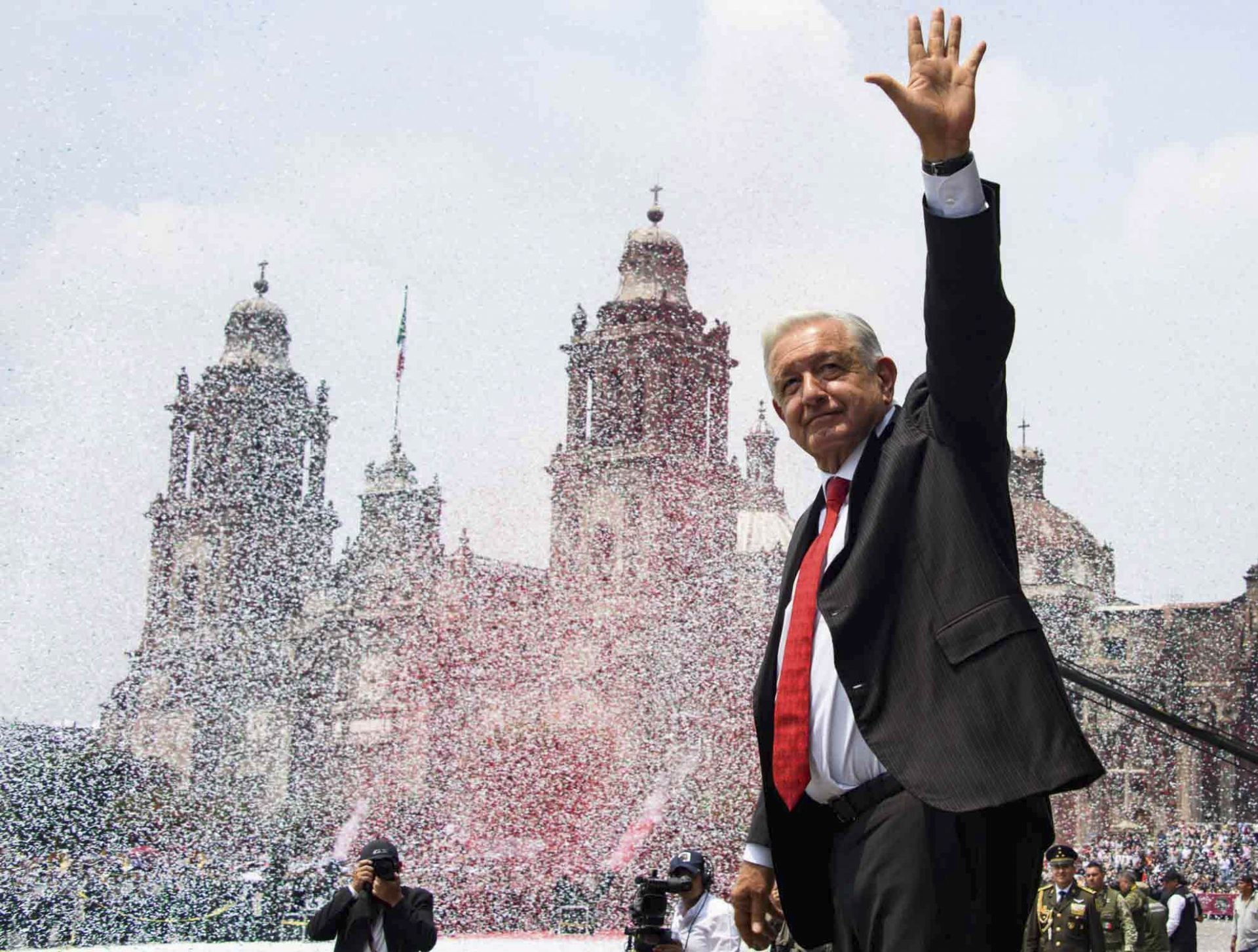 ‘Él sí pensó en el pueblo’: ¿Cuál será el legado de AMLO en México? Analistas responden