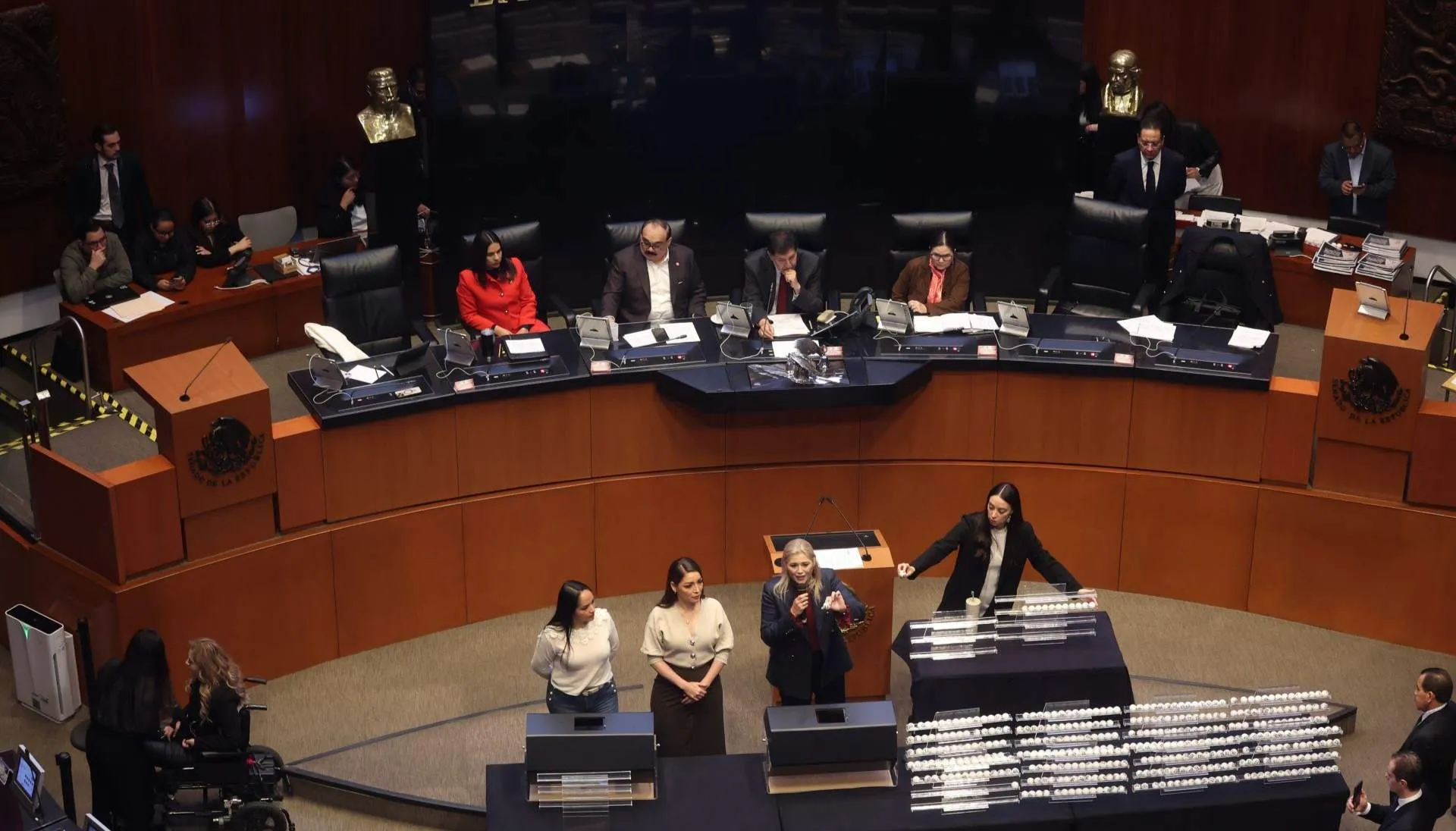 Así Fue la ‘Tómbola’ para Definir Cargos que Irán a Elección del Poder Judicial en 2025