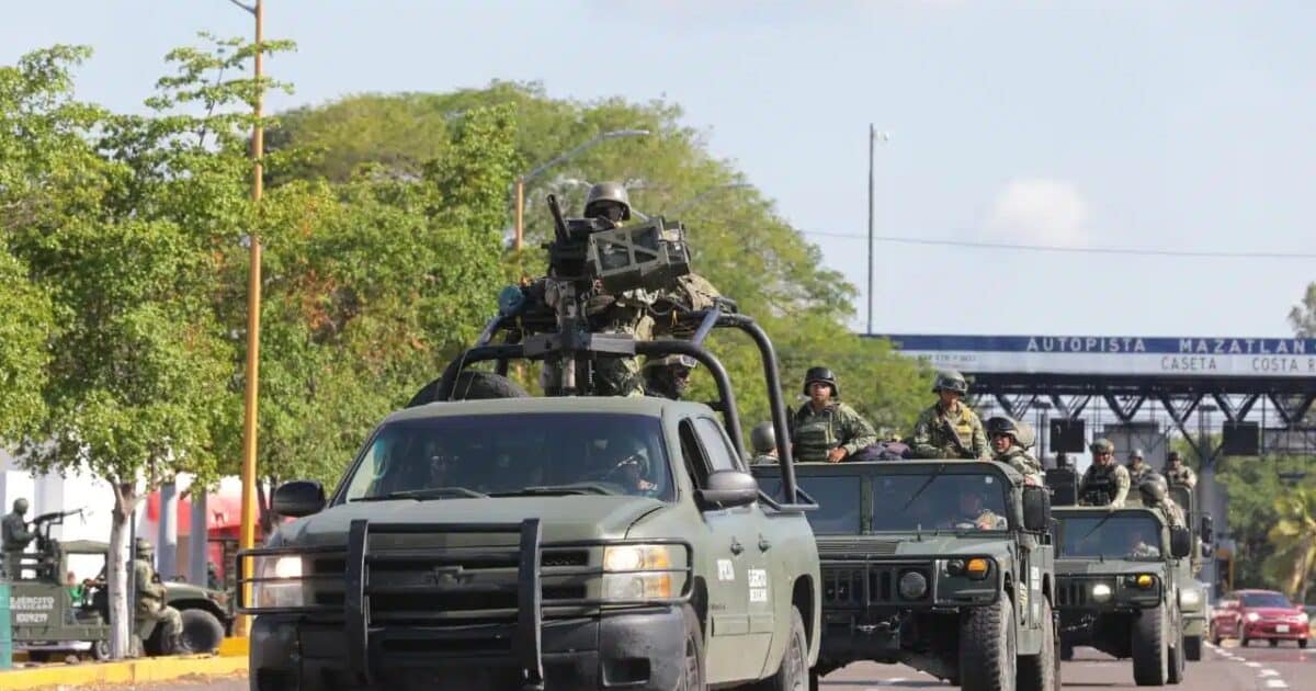 Aseguramiento de armas de fuego, decomiso de drogas y precursores químicos este martes en Sinaloa