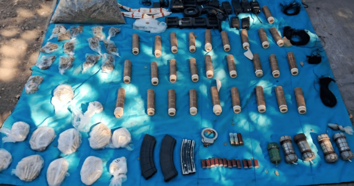 Marina asegura 36 artefactos explosivos en recorridos por Escuinapa
