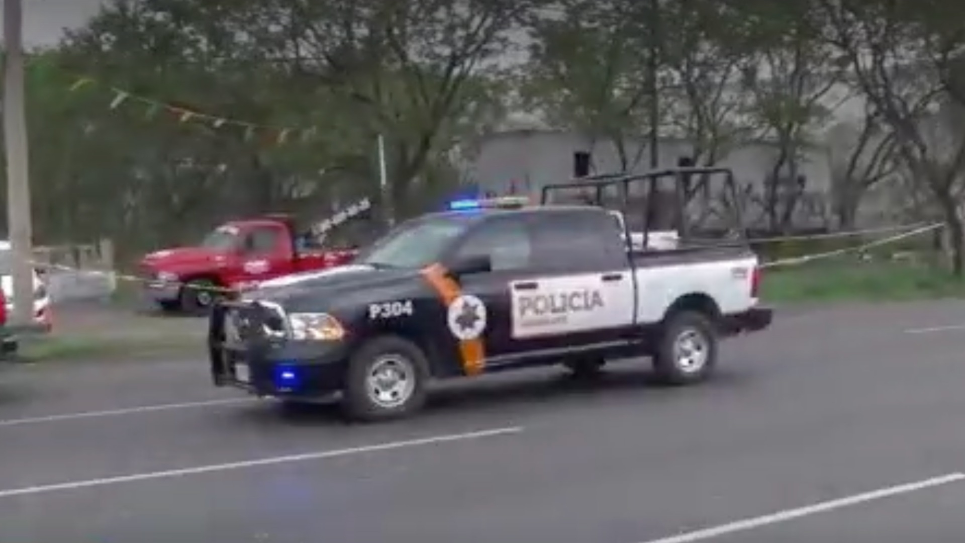 Asesinan a Hombre a Balazos y Dejan Dos Heridos en Lote de Autos en Guadalupe, Nuevo León