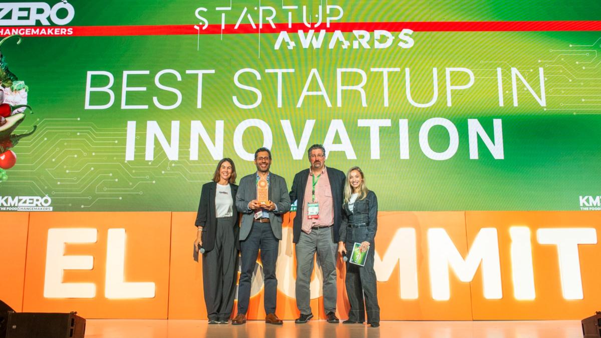 MicroIN, la startup que transforma la agricultura gana el premio a la Sostenibilidad de KM ZERO