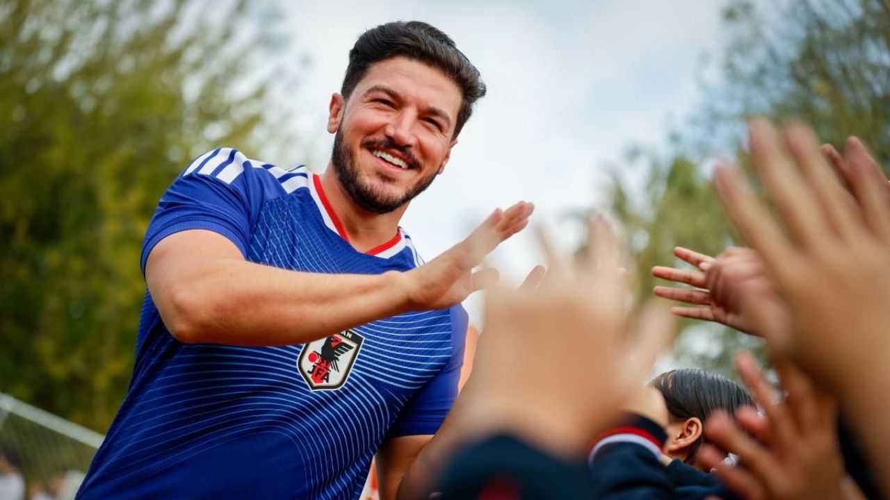 Samuel García fue captado usando el jersey de Japón para el Mundial 2026